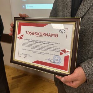 Toyota Bakı Mərkəzi “Let’s Go Beyond” konsepsiyası çərçivəsində seminar təşkil edib